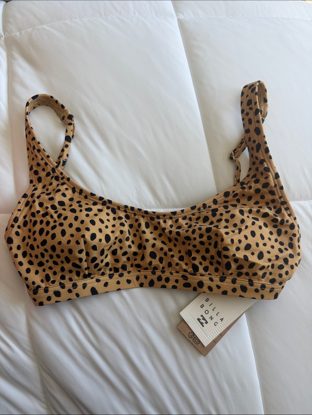 NWT Billabong Bikini Top